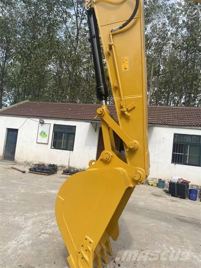 CAT 320D2 Crawler excavators