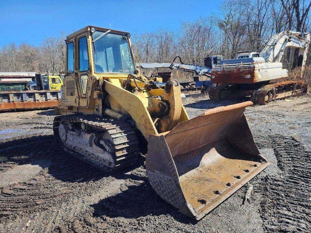 CAT 953 Crawler loaders