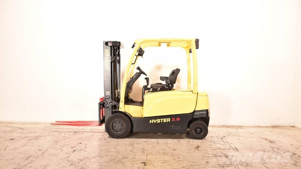 Hyster J3.0XN Electric forklift trucks