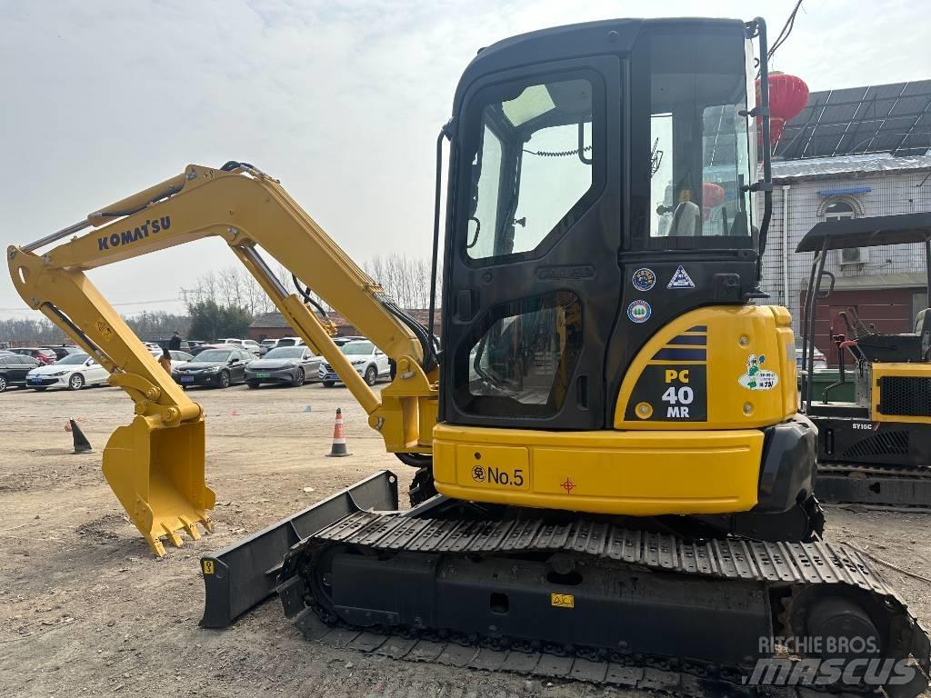 Komatsu 40MR Crawler excavators