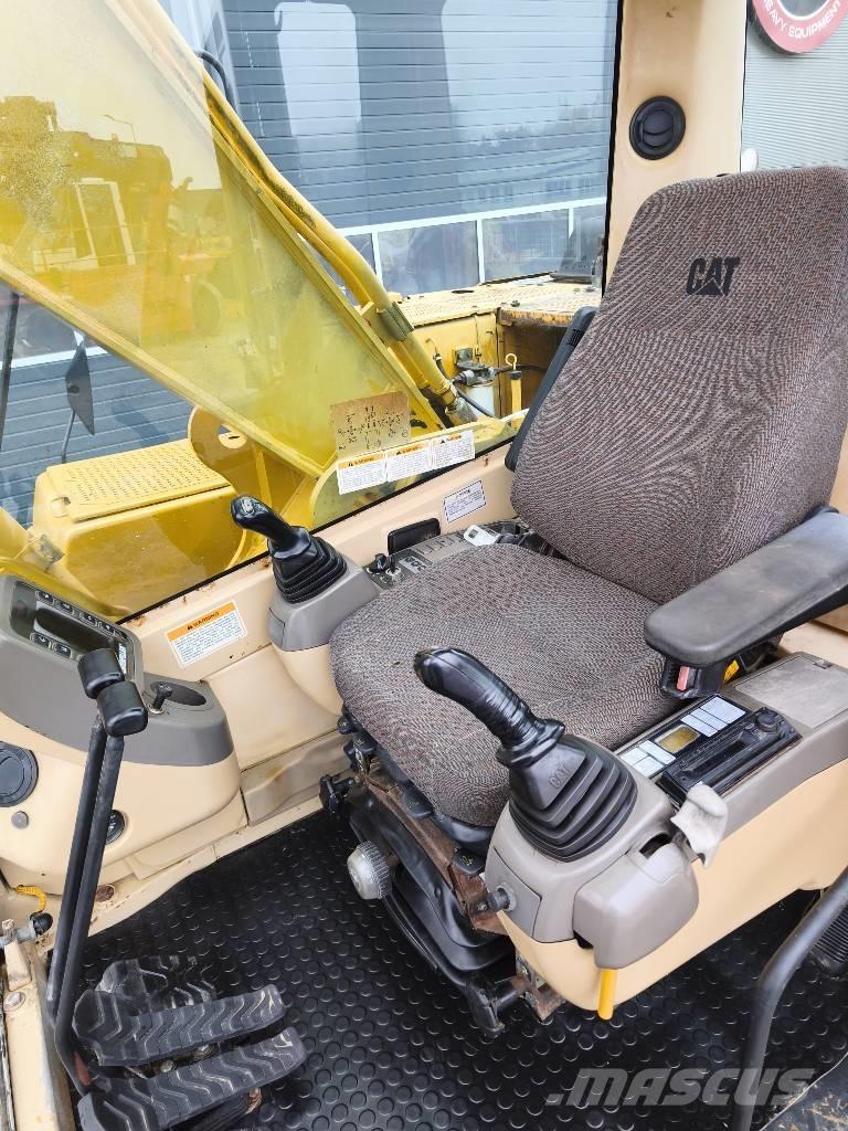 CAT 325 B L Crawler excavators