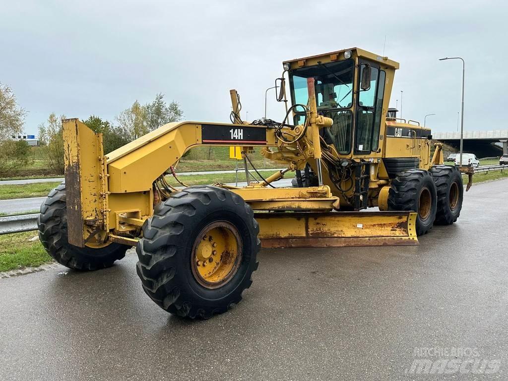 CAT 14H Graders