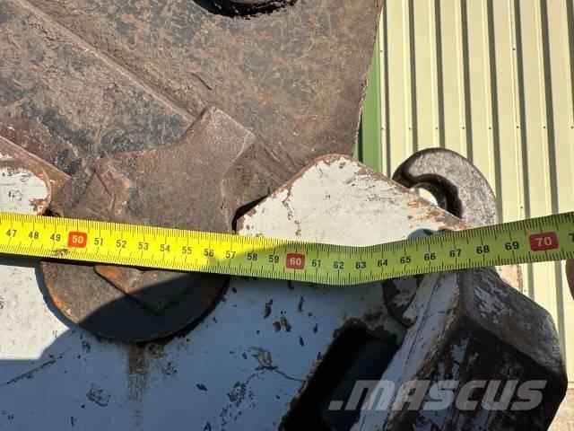 Tramac DRG 36 Grapples