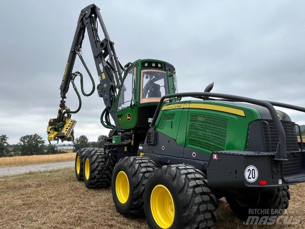 John Deere 1170G Harvesters