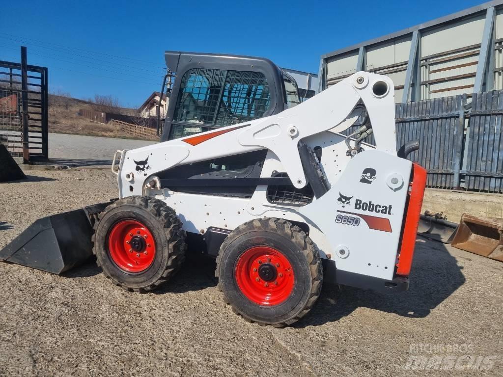 Bobcat 650S Skid steer loaders