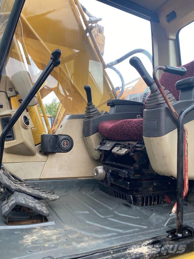 CAT 320 C L Crawler excavators