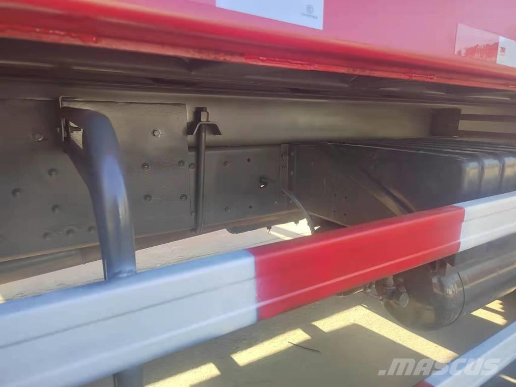 Howo 371 8x4 Tipper trucks