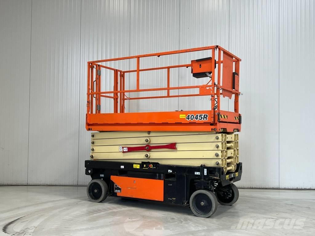 JLG 4045R Scissor lifts