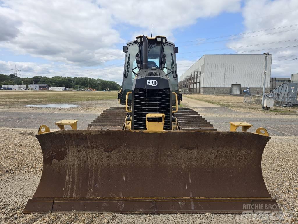 CAT D 3 LGP Crawler dozers