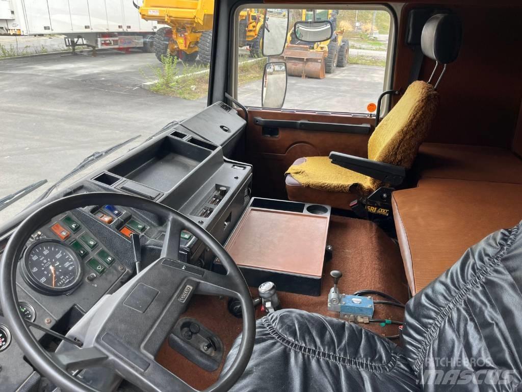 Volvo F 12    Lav km Tractor Units