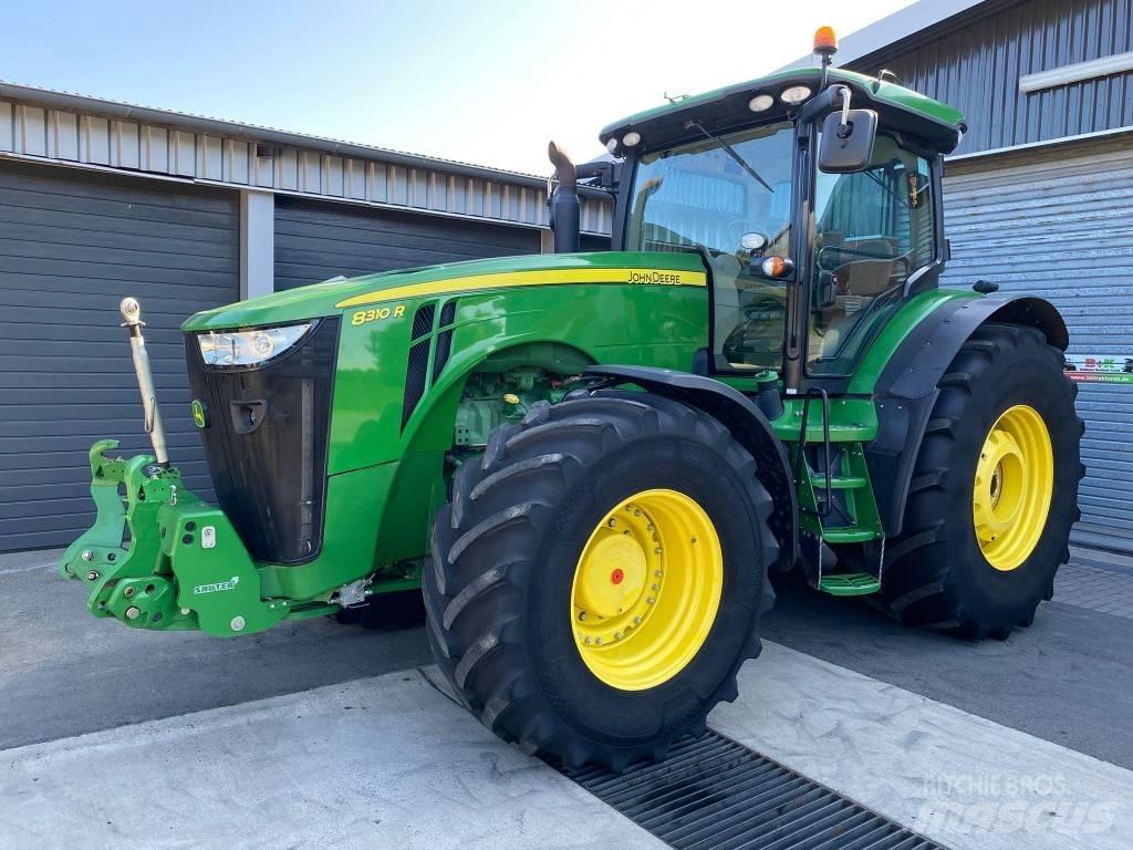 John Deere 8310 R Tractors