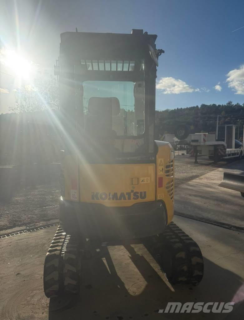 Komatsu PC 27 Mini excavators < 7t (Mini diggers)