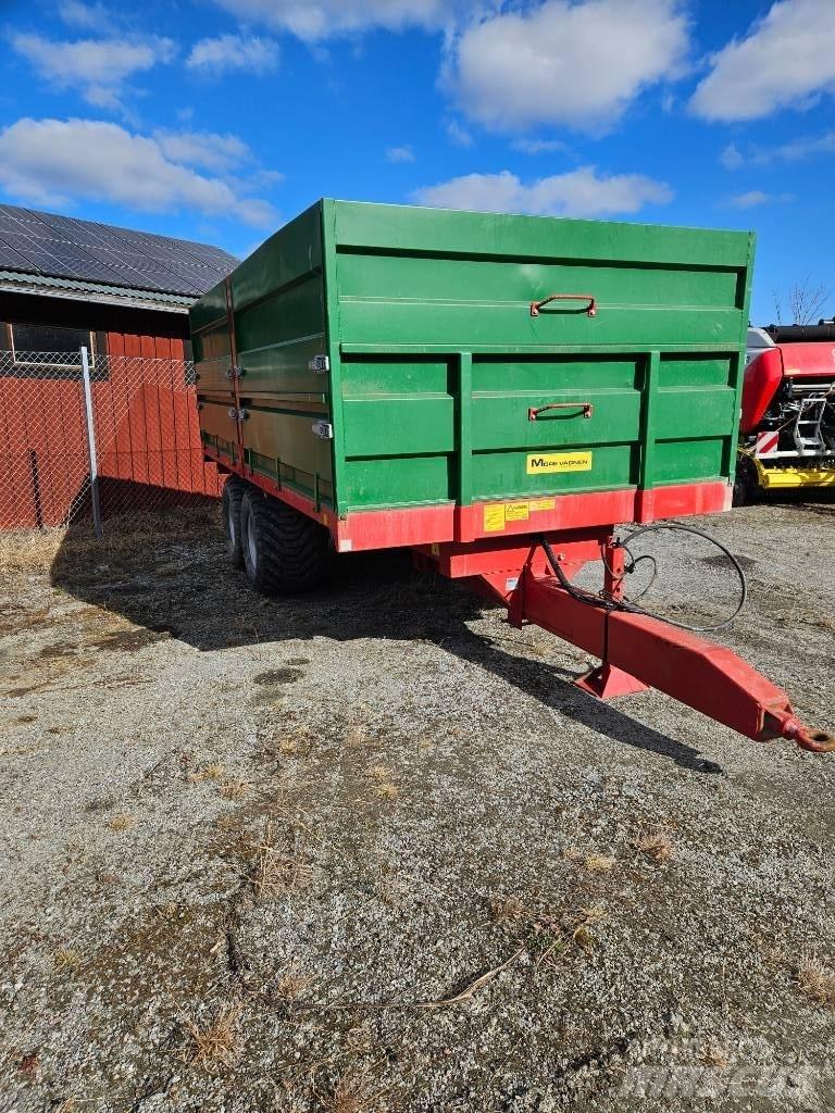 Möre T150 Grain / Silage Trailers