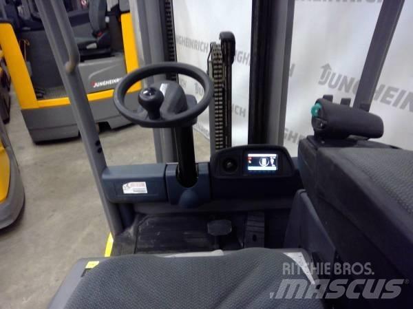 Jungheinrich EFG 112 Electric forklift trucks