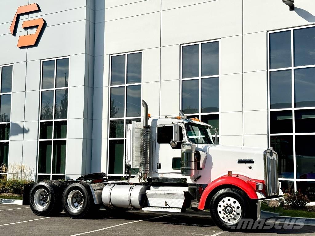 Kenworth W 900 Tractor Units