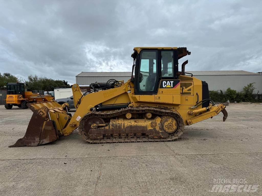 CAT 963D Crawler loaders
