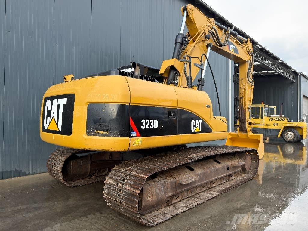 CAT 323D L Crawler excavators