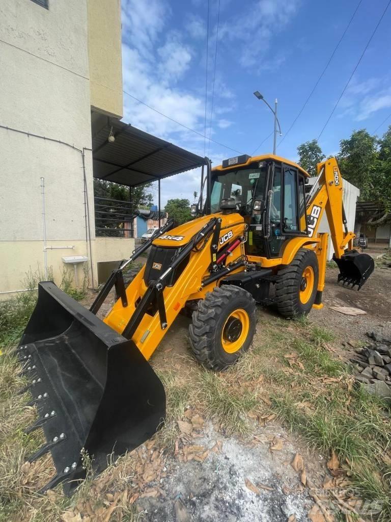JCB 3 CX Backhoe loaders