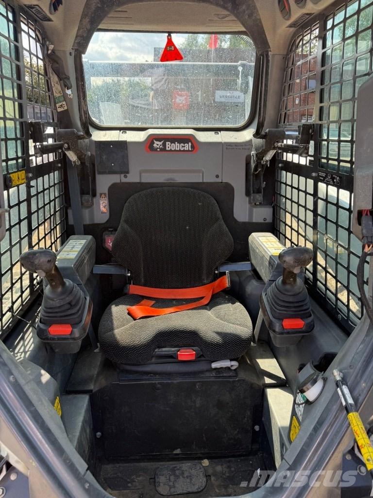 Bobcat T 76 Crawler loaders
