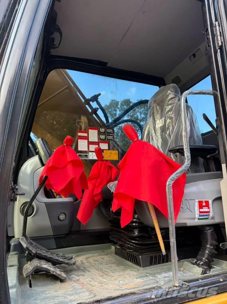 CAT 320D2 Midi excavators  7t - 12t