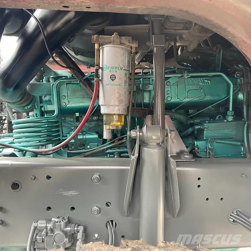 Howo 420 6x4 Tractor Units