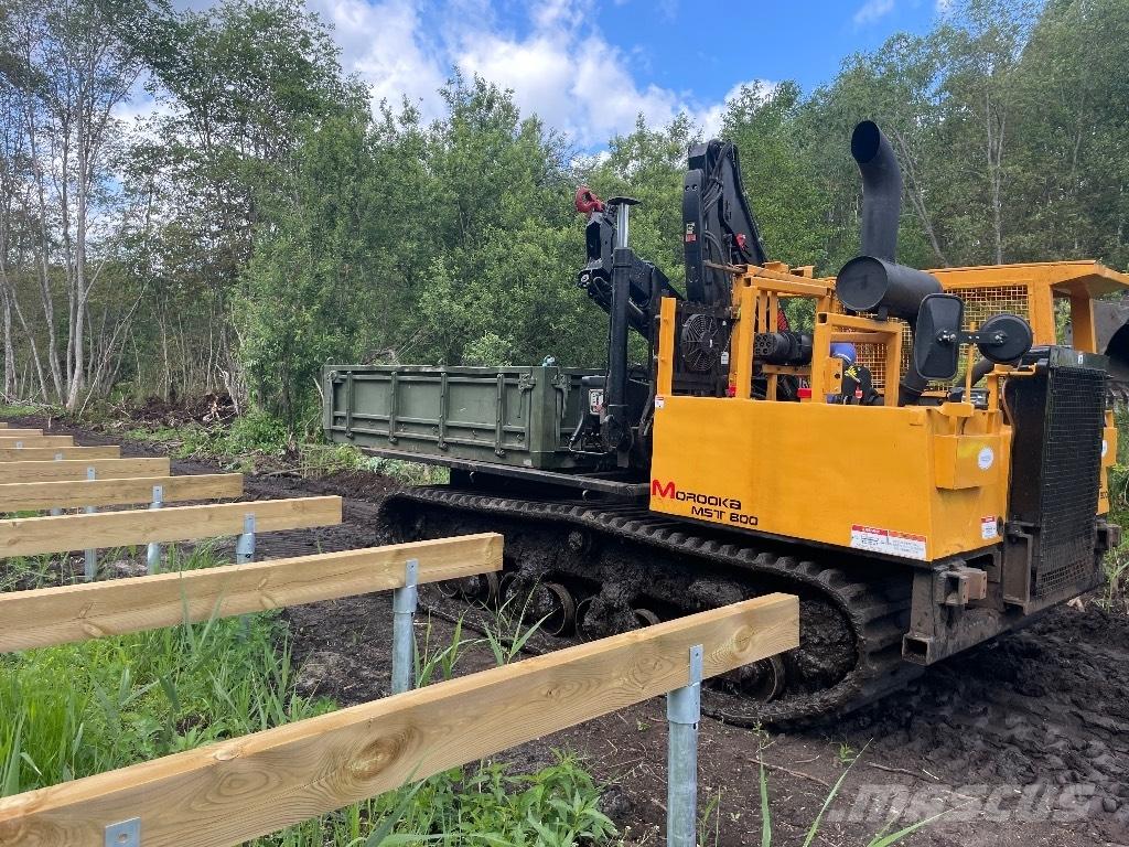 Morooka MST 800 Tracked dumpers