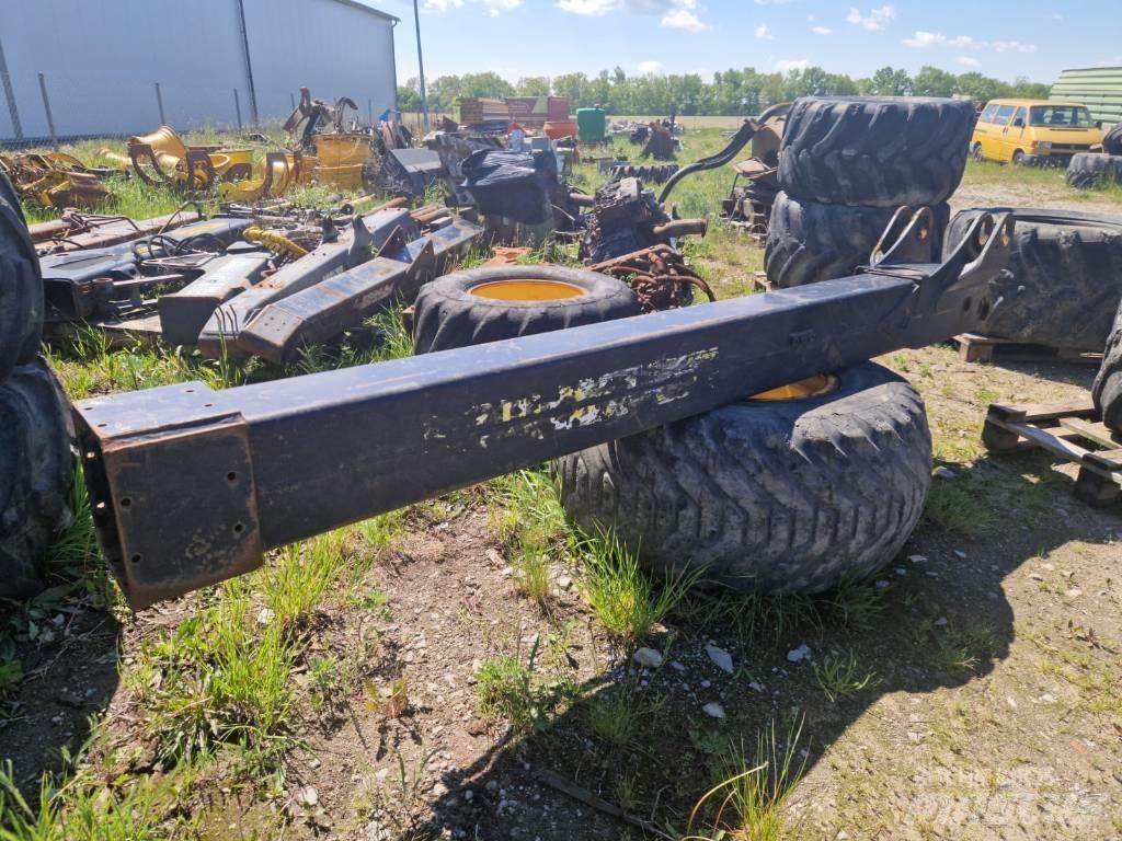 John Deere CH8 1470D Forwarder cranes