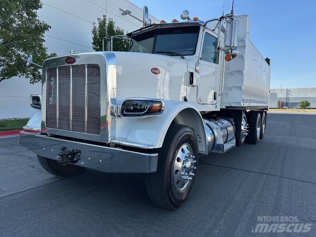 Peterbilt 367 Tipper trucks