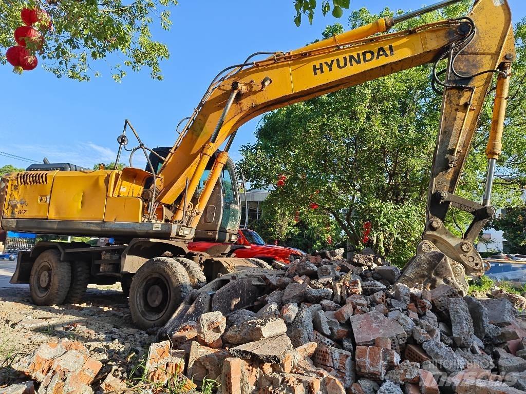 Hyundai Robex 210w-7 Wheeled excavators