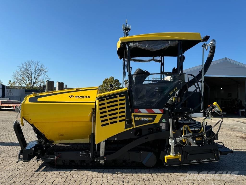 Bomag BF 300 C-2 Asphalt pavers