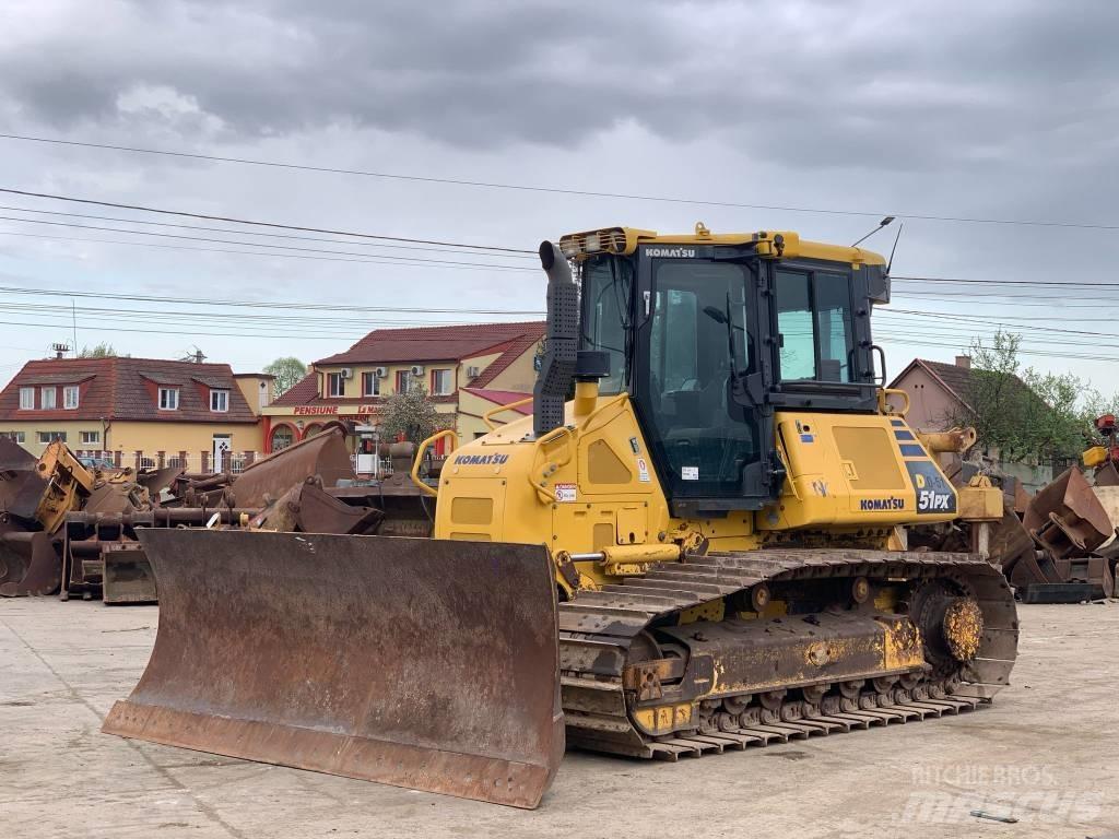 Komatsu D 51 PX-24 Crawler dozers