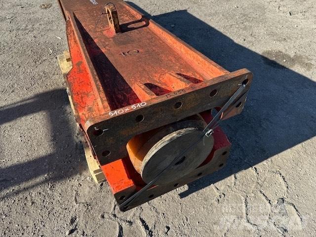 Socomec 1840 KG Hammers / Breakers