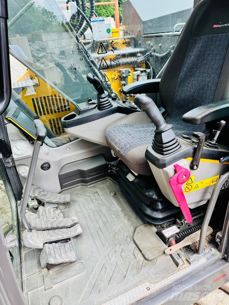 Volvo ECR 145 E Crawler excavators
