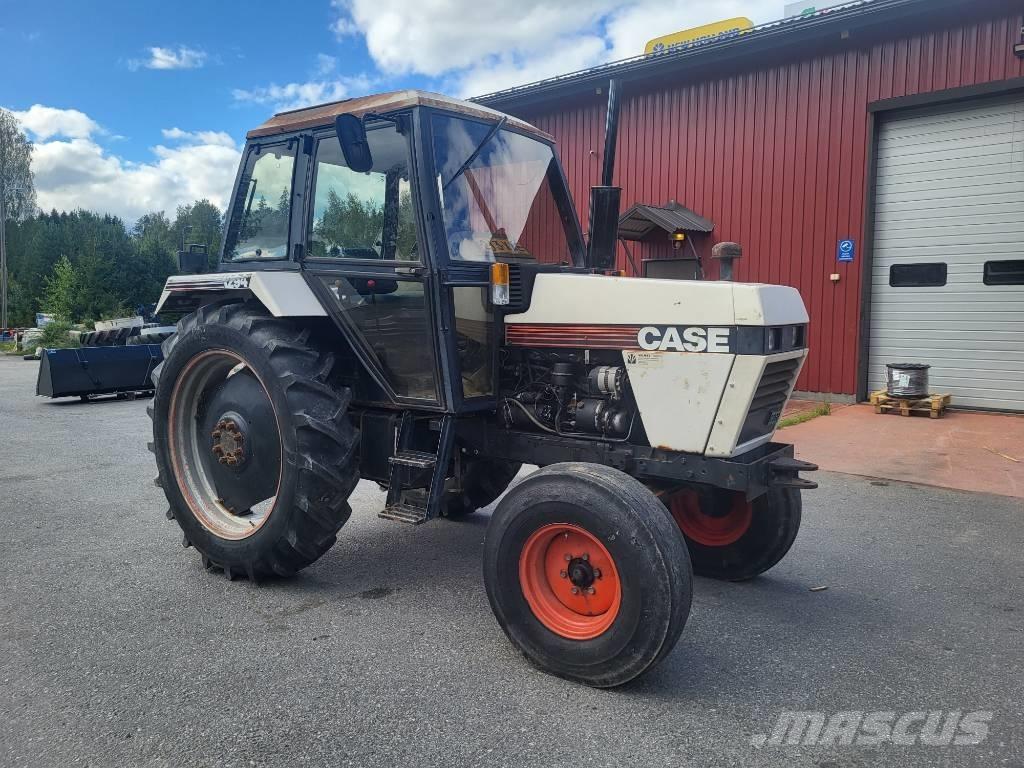 CASE 1294 Tractors
