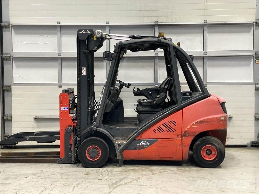 Linde H25D-02 Diesel trucks