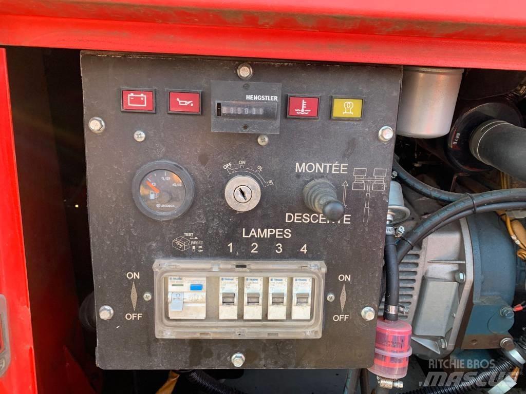  Superlight VT1 Light towers