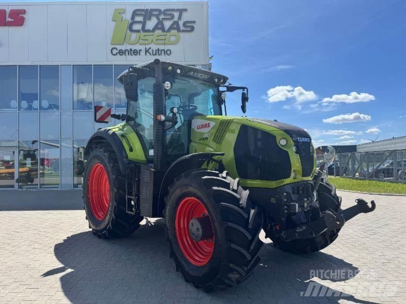 CLAAS AXION 810 Tractors