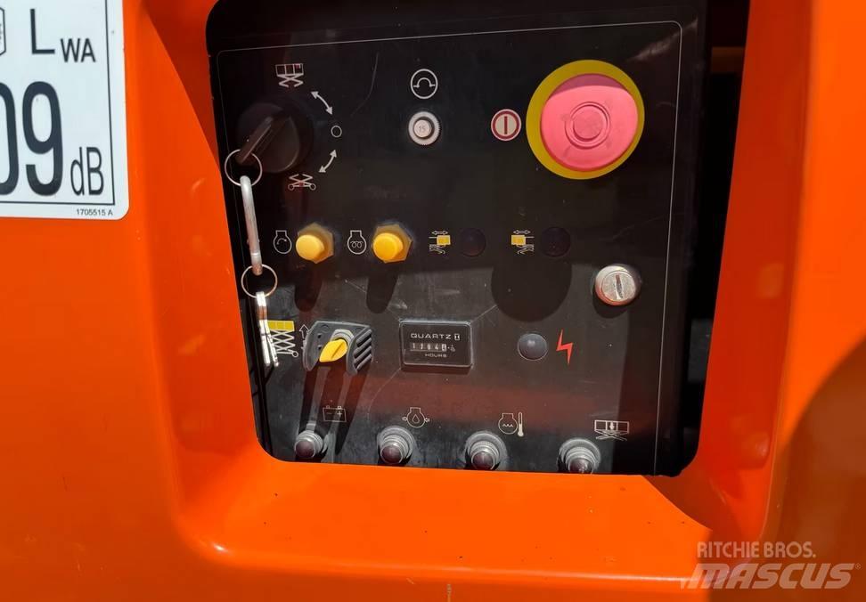 JLG 4394 RT Construction - Others