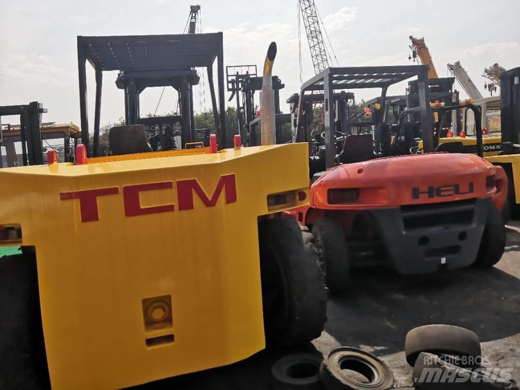 TCM 15 Ton Diesel trucks