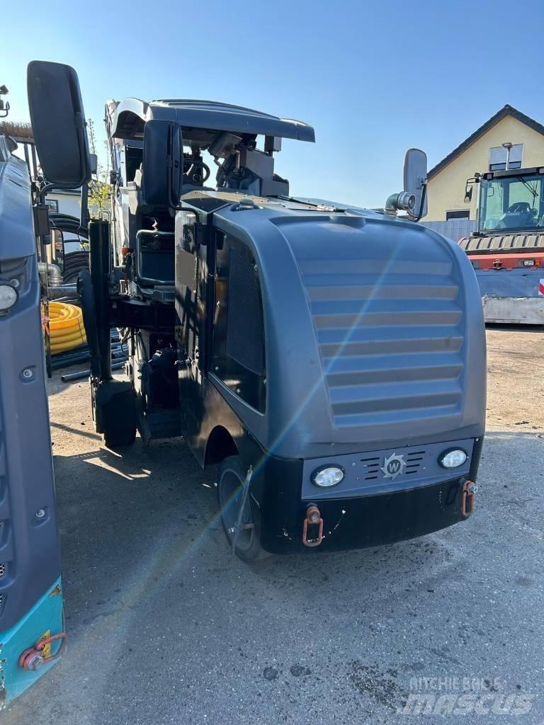 Wirtgen W 50 DC Asphalt cold milling machines