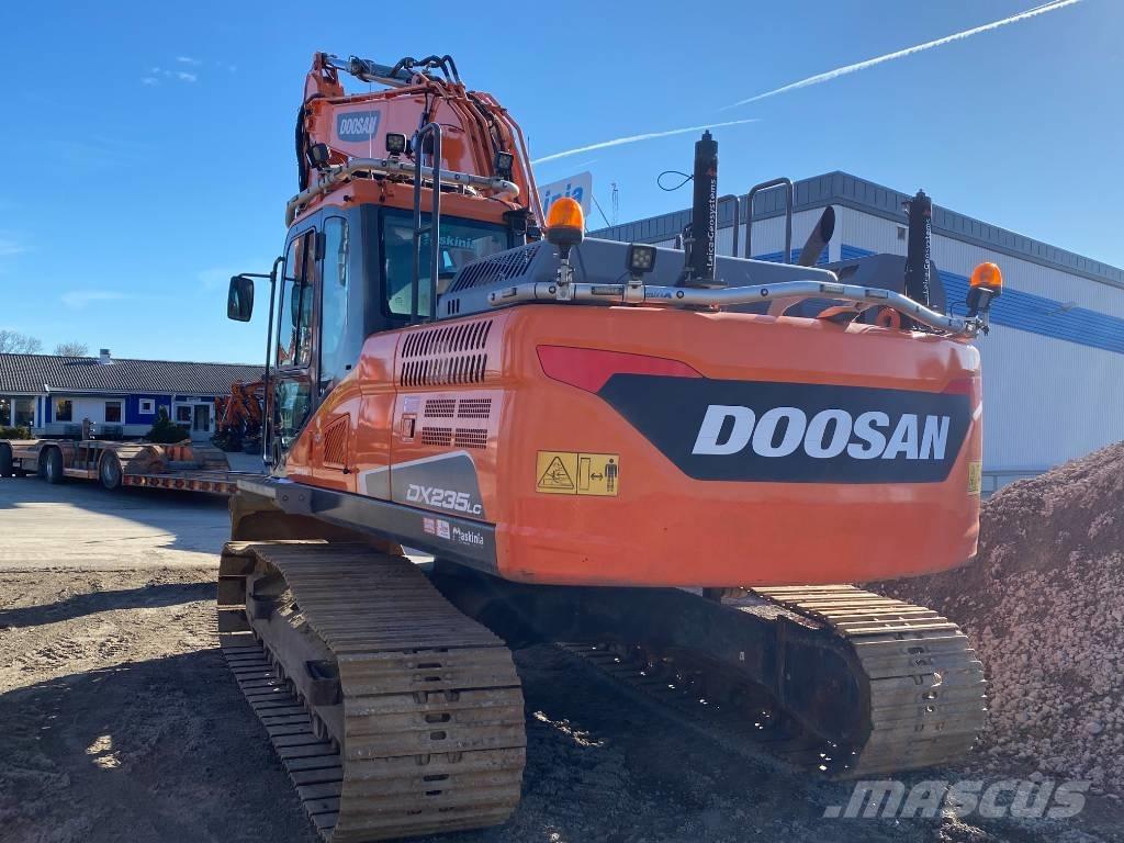 Doosan DX 235 LC-5 Crawler excavators
