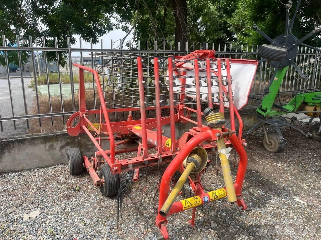 Kuhn GA 3201 G M Rakes and tedders