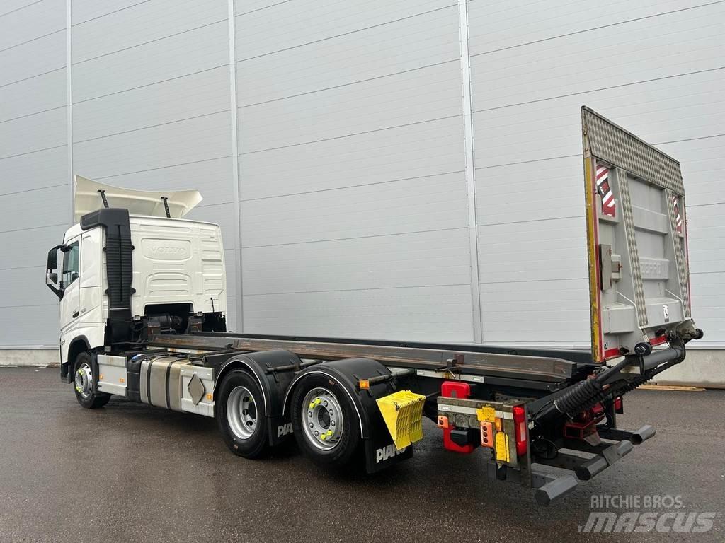Volvo FH Cable lift demountable trucks