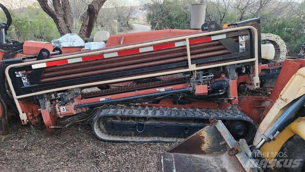 Ditch Witch JT 4020 Horizontal Directional Drilling Equipment