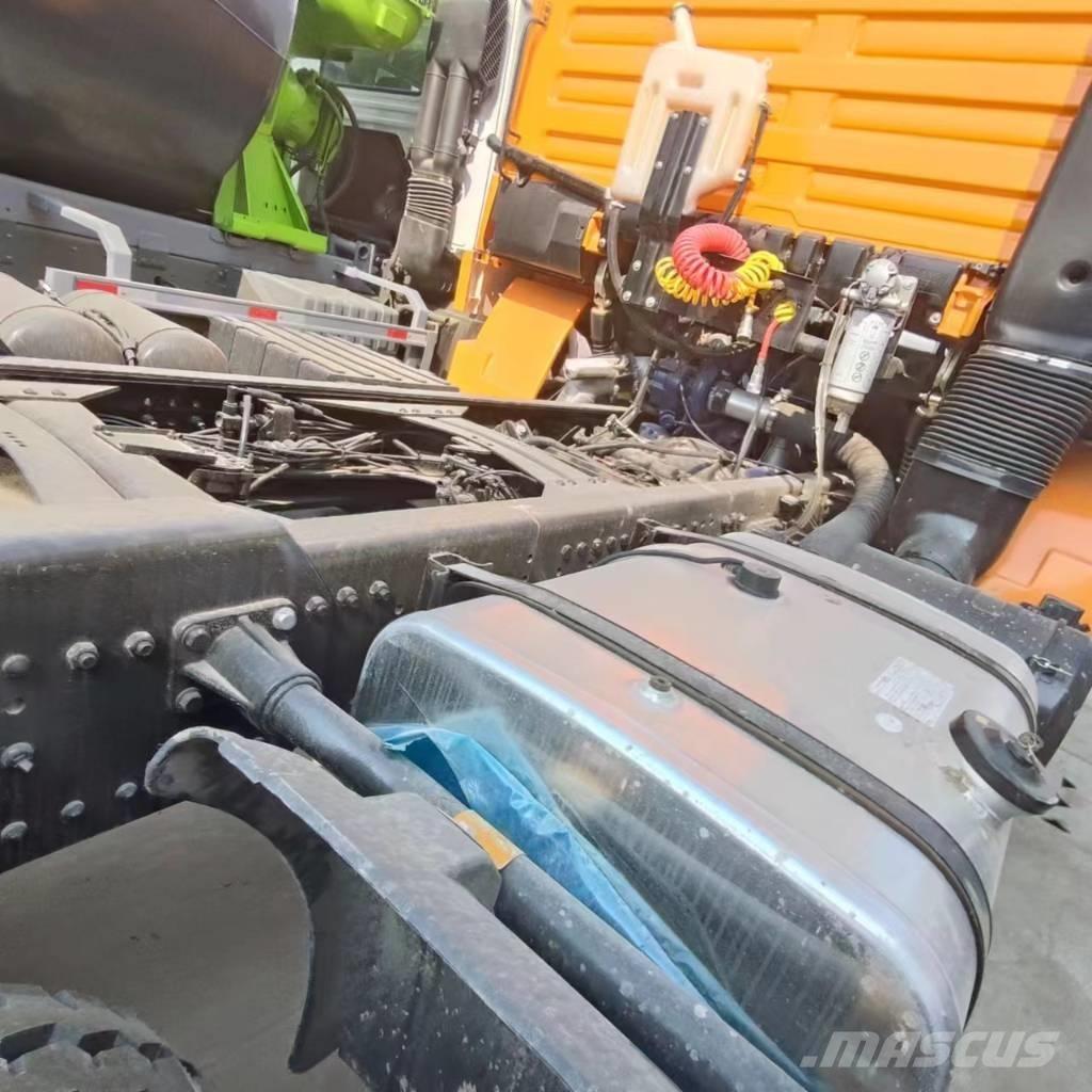 Shacman F3000 6x4 Tractor Units