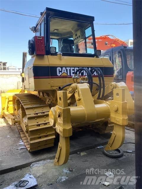 CAT D 6 G Crawler dozers