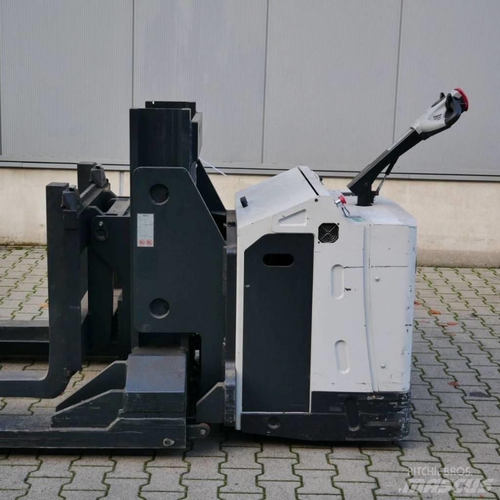 CSI SBP XT Pedestrian stacker