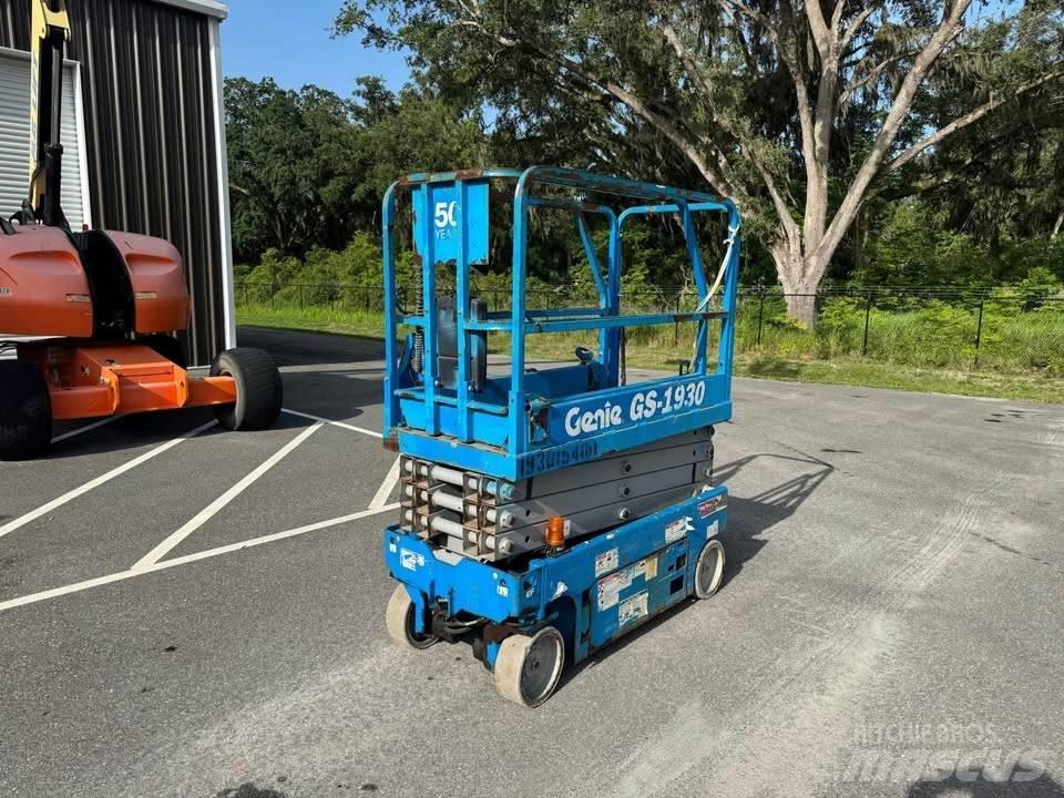Genie GS 1930 Scissor lifts