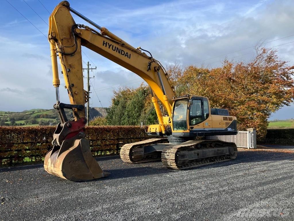 Hyundai 380 Crawler excavators