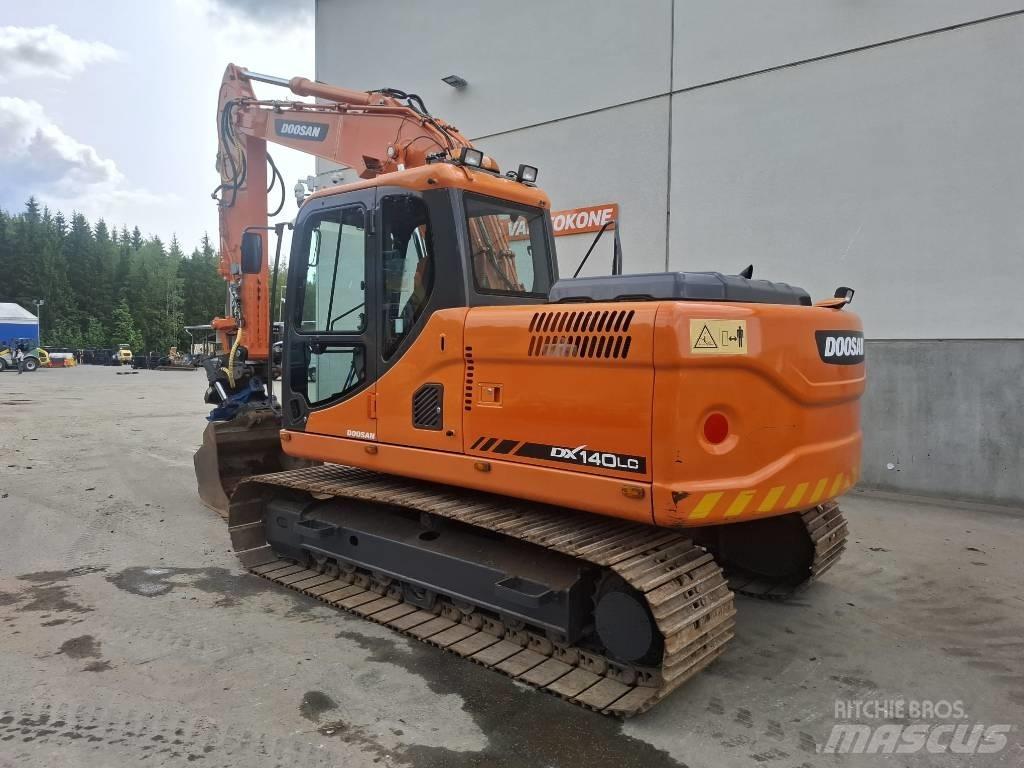 Doosan DX 140 LC Crawler excavators